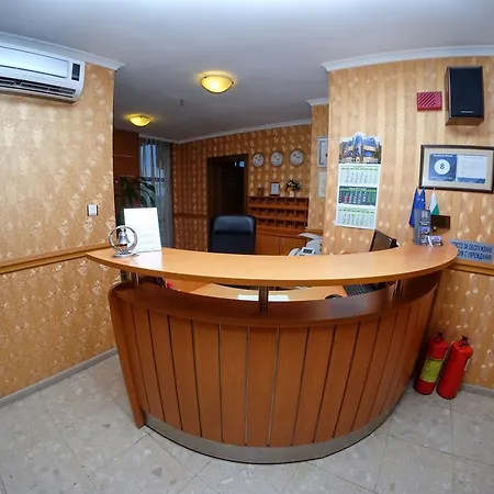 호텔 Haskovo Hotel